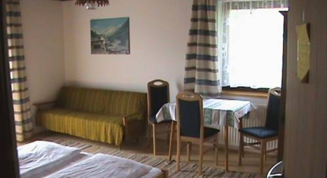 Privatzimmer Anneliese, Book Hotel Gosau 
