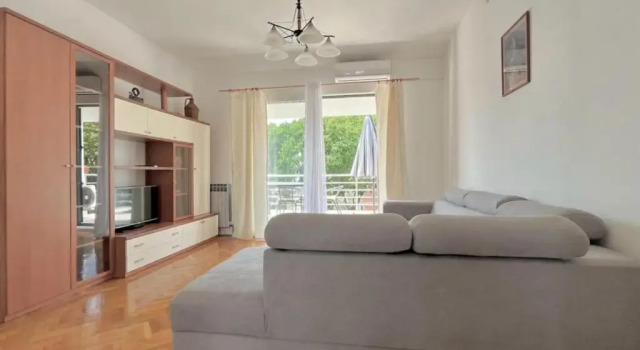 Апартаменты с балконом Lemon Tree Apartments