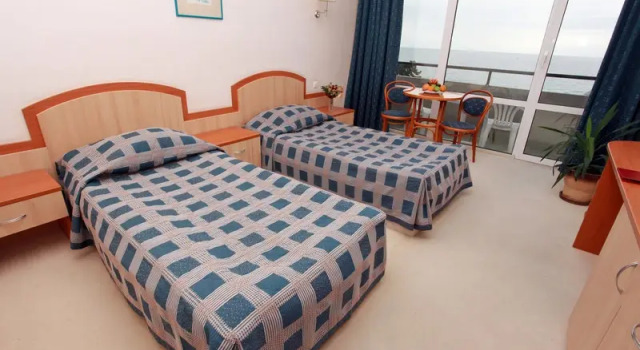Двухместный номер Standard с балконом Hotel Lilia