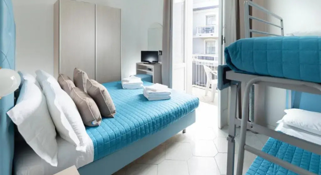 Четырёхместный номер Comfort Hotel Italia Boutique