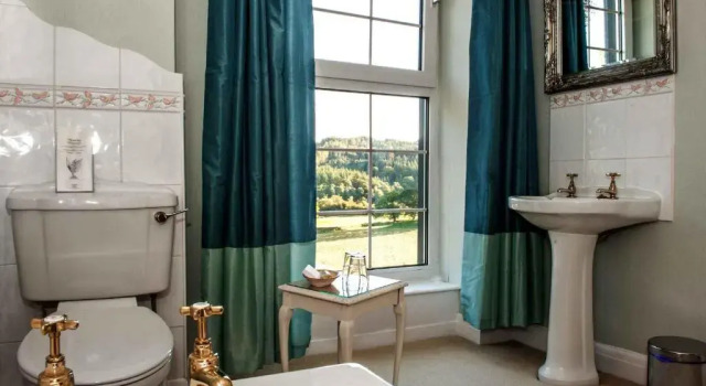 Двухместный номер Standard с видом на озеро Ees Wyke Country House