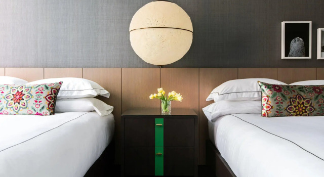 Четырёхместный номер Standard Kimpton Gray Hotel Chicago by IHG
