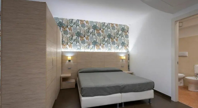 Полулюкс Alaba Hotel