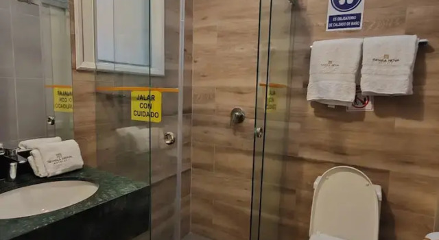 Standard Kolmen hengen Perhe huone Hostal Serra Nova