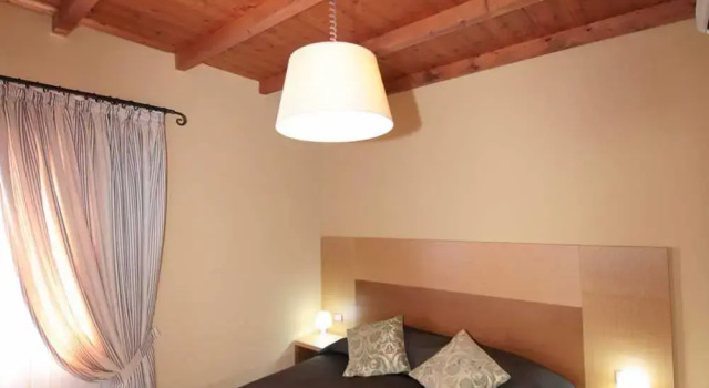 Villa Diana, Marche - intera struttura con piscina, Boek Villa SPA-hotels in Mombaroccio, SPA