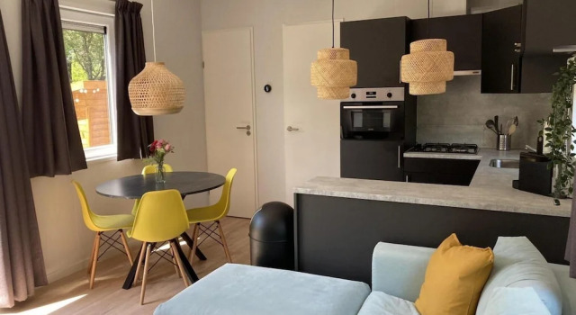 Holiday home with terrace, Забронировать Отель Синт-Мартенсзе Kop van Noord-Holland
