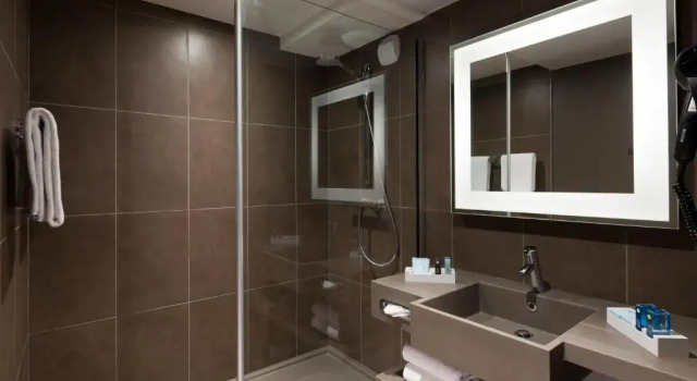 Двухместный номер with 2 Sofa Beds Superior Novotel Brussels City Centre