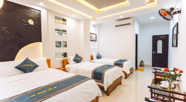 Семейный номер Standard с балконом Vip House Hoi An Homestay