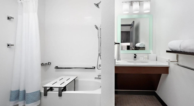 Двухместный люкс c 1 комнатой TownePlace Suites by Marriott Loveland Fort Collins