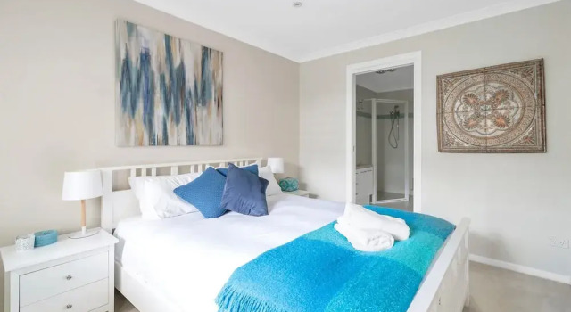 3-bed With Beach Views and Entertainment Area, Buchen Sie Ferienwohnung Denhams Beach New South Wales