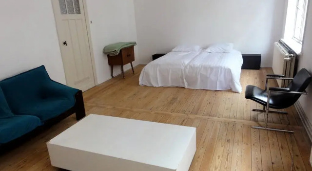 Villa Pladijs, Забронировать Вилла Коттеджи Остенде, рядом с Wapenplein Square, Коттедж