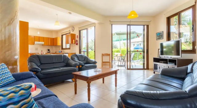 Villa Fostira Large Private Pool Walk to Beach A C Wifi Eco-friendly - 2402