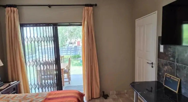 Klaas Vakie Guesthouse, Забронировать Гостевой дом Бофорт-Уэст провинция Западный Кейп