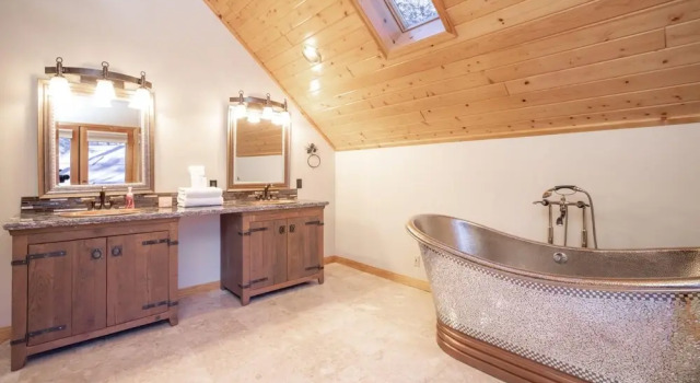 Big Bear Oasis #2001 by Big Bear Vacations, Rezerwuj Dom wakacyjny Big Bear Lake Stany Zjednoczone