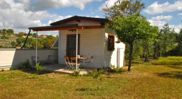 Green Retreat with Private Patio – Just 7 km from Sperlonga