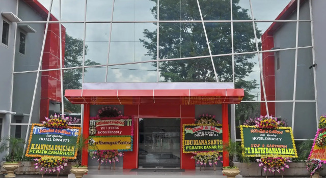 Dinasty Smart Hotel