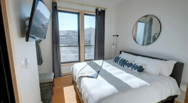 Люкс c 1 комнатой Bowline Hotel