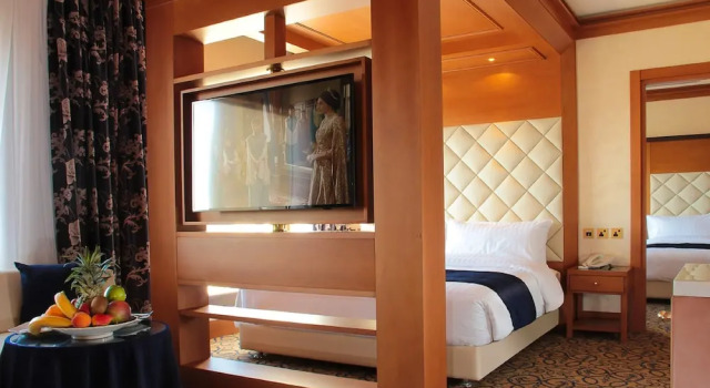 Семейный люкс с 2 комнатами Thousand Nights Hotel Amman - فندق ثاوزند نايتس عمان