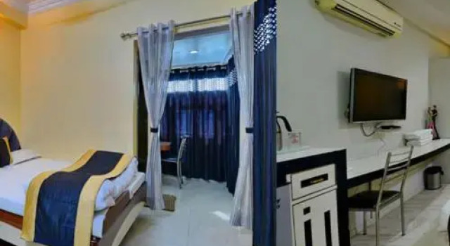 Arihant Palace