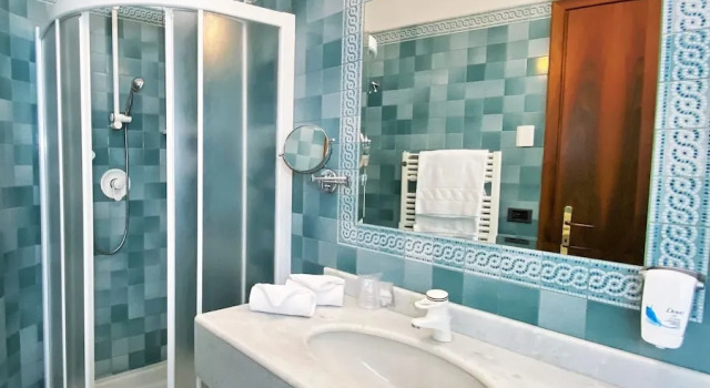 Трёхместный номер Standard с балконом Park Hotel Junior