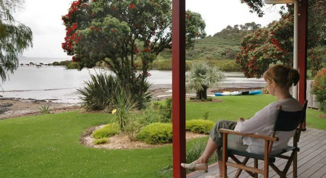 Sanctuary in the Cove, Book Hotel Coopers Beach Far North