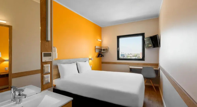 Двухместный номер Superior ibis budget Santiago Providencia