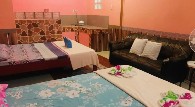 Gracia's Budget Inn, Prenota Hotel Bancaobancao 