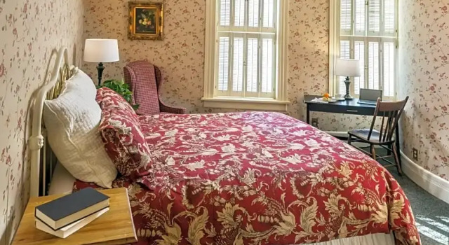 Номер Standard Washington House Inn