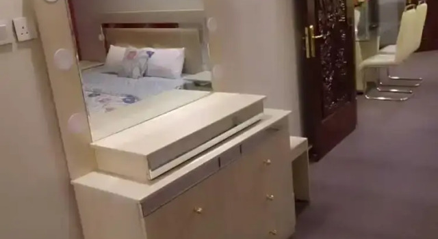 Люкс Comfort اجنحة جوار الطيبة