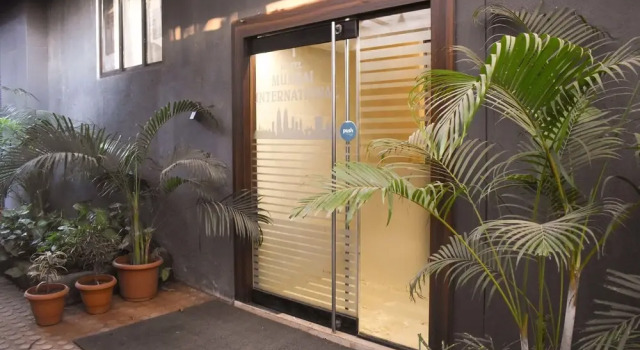 Oyo 24751 Omega Residency, Забронировать Отель Отели штата Махараштры 3 звезды, 3*