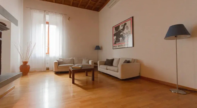 Crispi 90, Rezervovat Hotel Hotely v Lazio s parkováním, Parkování