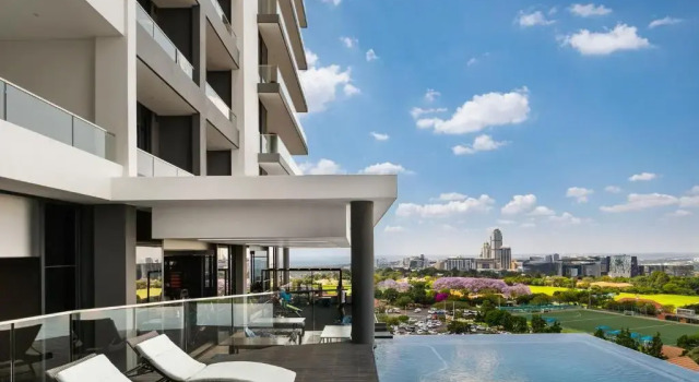 Апартаменты Illovo Central Apartments