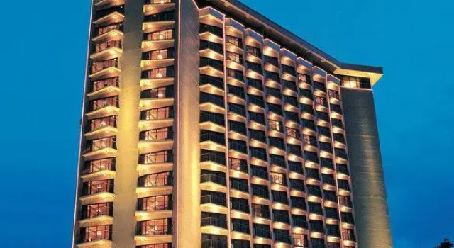 Номер Standard Дуплекс Century Park Hotel