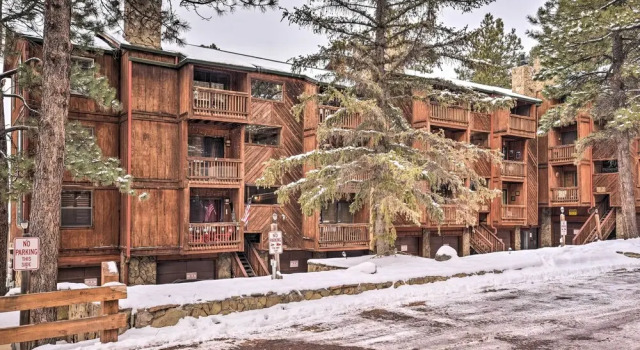 Lovely New Mexico Retreat w/ 4 Private Balconies!
