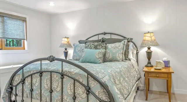 Carmel Romantic Escape for 2, Prenota Casa vacanze Hotel a Indiana con parcheggio, Parcheggio