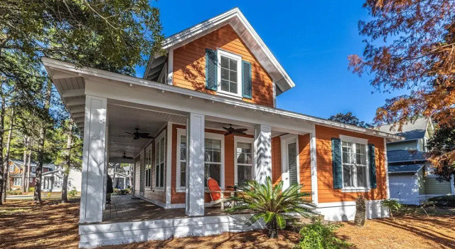 1282 Laurel Grove 3 Bedroom Home by RedAwning, Varaa Hotelli Hotellit Emerald Coast uima-altaalla, Uima-allas