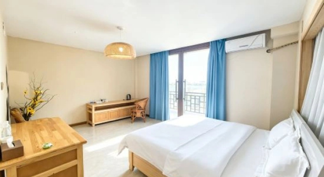 Люкс Grand Blue Lotus Hotel