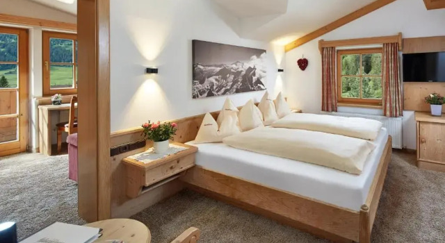 Люкс Comfort с 2 комнатами Habachklause Familien Bauernhof Resort
