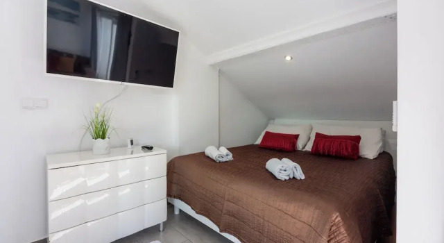 Студия Apartments Anamarija