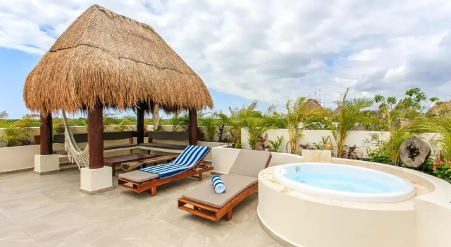 Апартаменты Superior Condo Complex with an Alluring Pool & Tropical Vibes by Stella Rentals