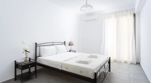 Семейный люкс Цокольный этаж с видом на море Tulipa Suites