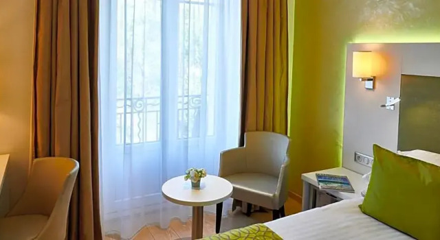 Номер Comfort Best Western Plus Hotel Carlton Annecy
