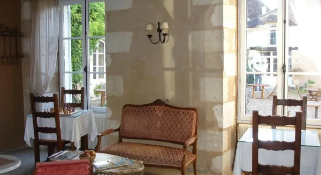 Le Relais du Lyon dOr, Reserva ahora Hotel Angles-sur-l'Anglin 