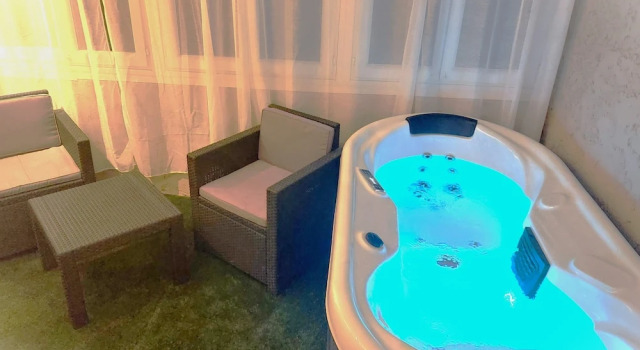 Номер Standard Les Jardins de Bormes, hôtel adult only avec sauna & jacuzzi