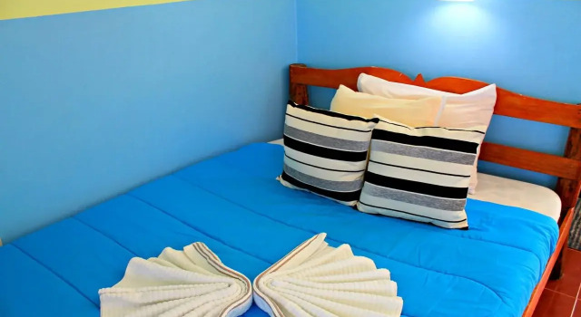 Lagunde Beach Resort, Prenota Resort Hotel economici a Oslob