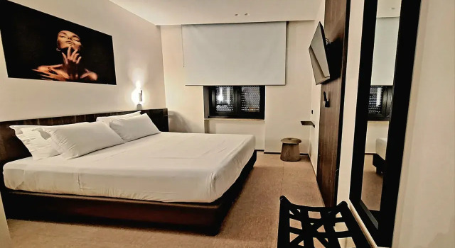 Best Western Hotel Revolution, Rezervovat Hotel Hotely v Lazio s parkováním, Parkování