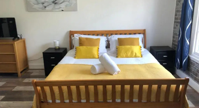 Апартаменты Deluxe Cornish Property Management - River Street