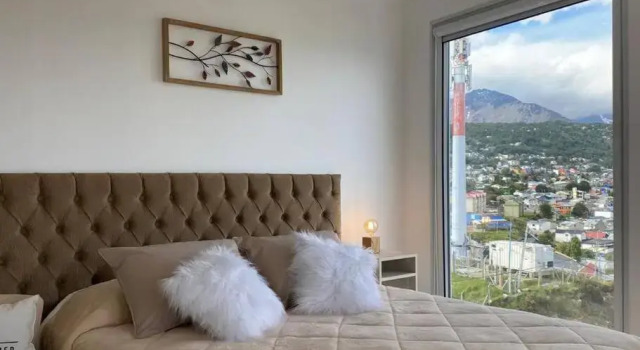 Infinity View Pent House III