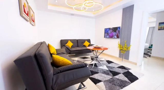 The Gibs Hotel, Rezervați Hotel Port Harcourt 