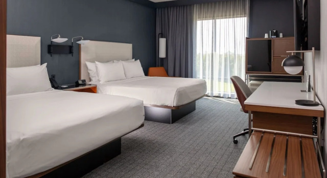 Четырёхместный номер Standard SpringHill Suites by Marriott Memphis East Galleria